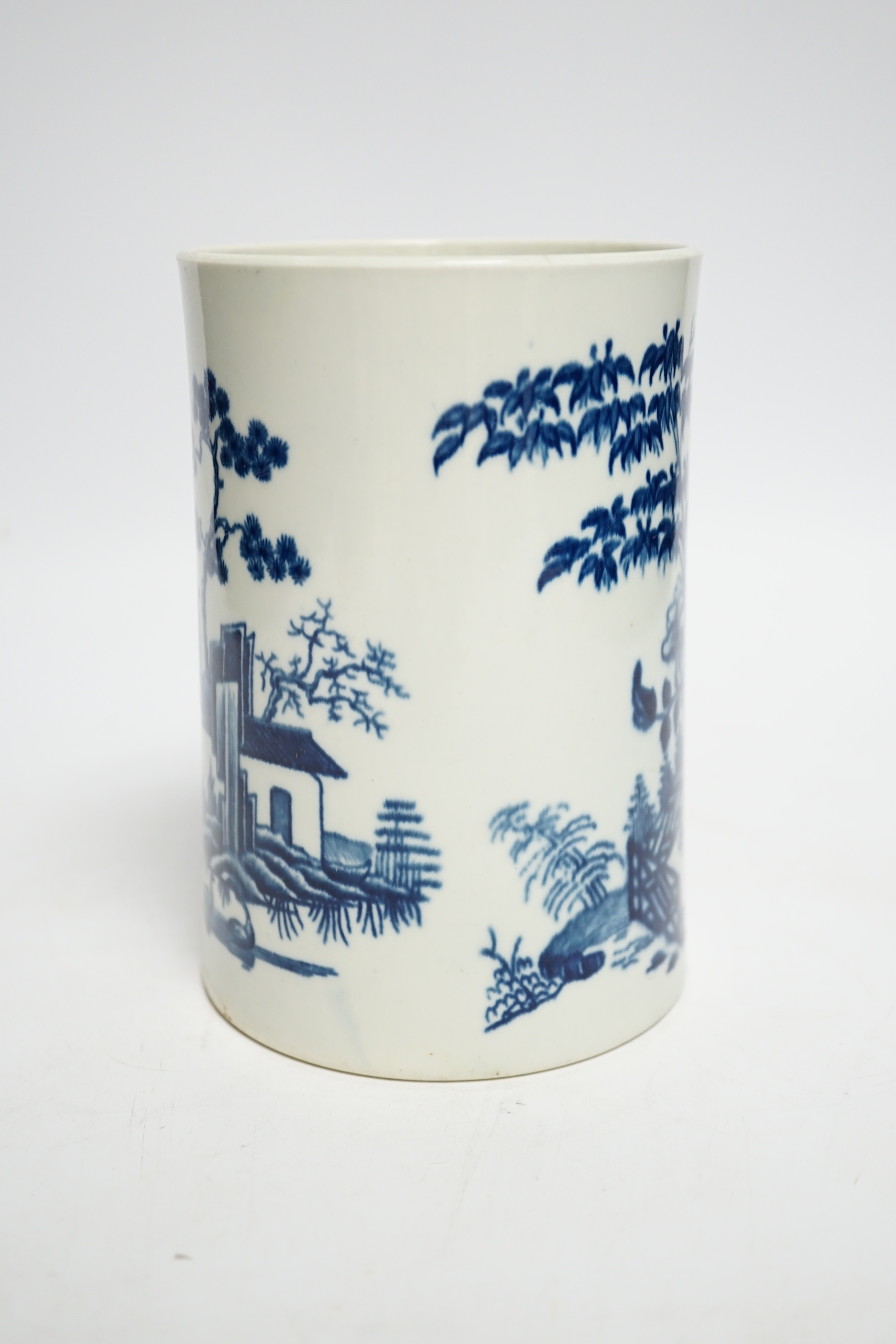 A large Worcester plantation pattern mug c.1770, 15cm high